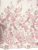 Renda Bordada Floral 3D