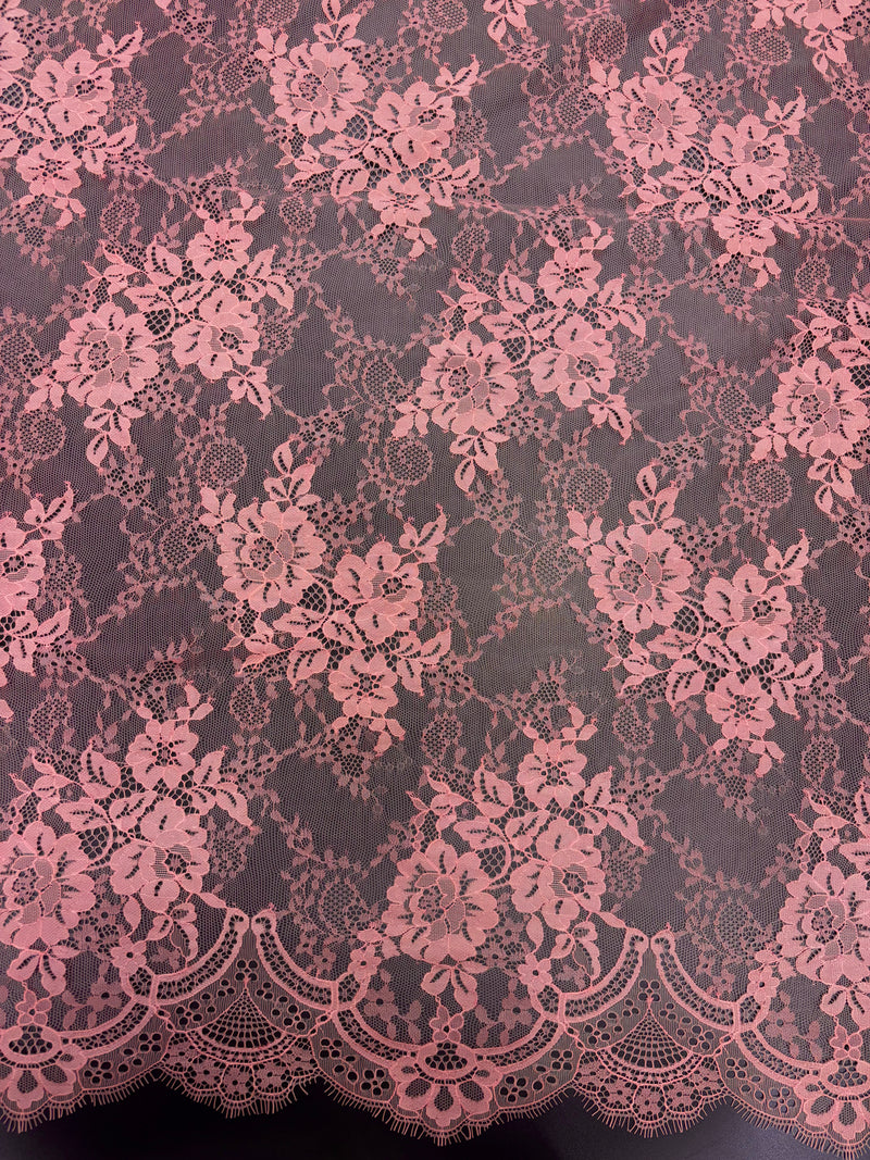 CORTE Renda Chantily 3 (1,4m)