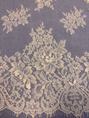 Renda Francesa 464121 PEÇA (3,8m)