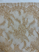 Renda Francesa 3,4 metros | Venda apenas peça inteira.