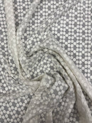 Cambraia de Algodão Bordada Polka